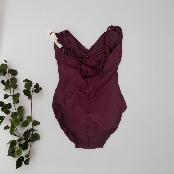 One Piece Swimsuit burgundy - Size M - Picture 4 of 7